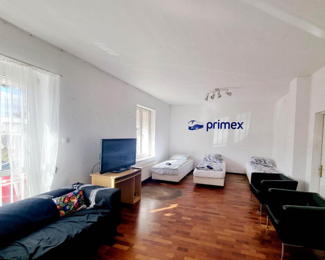 Hostel Primax Poznan Exterior photo
